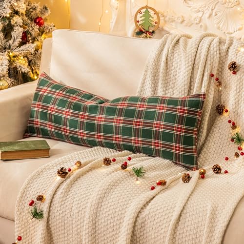 Pack of 2 Christmas Plaid Throw Pillow Covers Green 20x20 Inches U98072