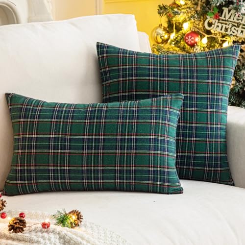 Pack of 2 Christmas Plaid Throw Pillow Covers Green 20x20 Inches U98072