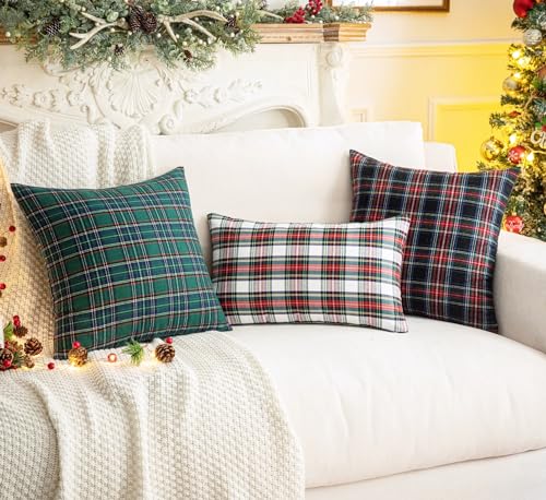Pack of 2 Christmas Plaid Throw Pillow Covers Green 20x20 Inches U98072