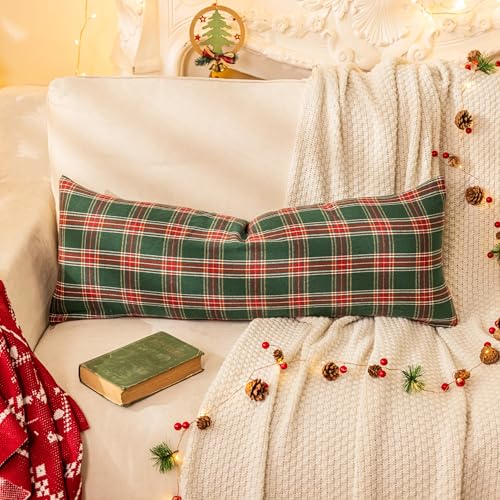 Pack of 2 Christmas Plaid Throw Pillow Covers Green 20x20 Inches U98072