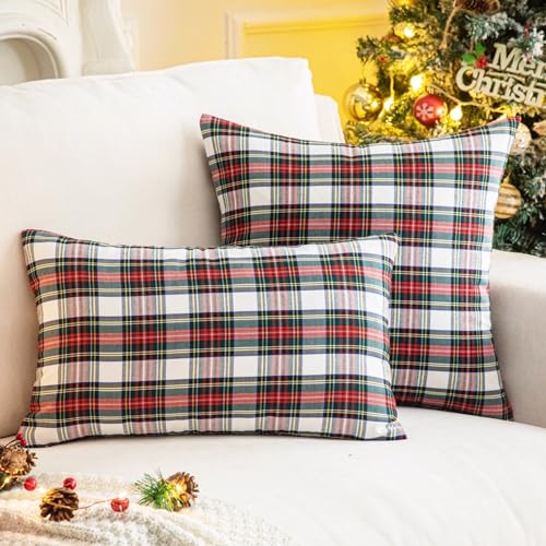 Pack of 2 Christmas Plaid Throw Pillow Covers Green 20x20 Inches U98072