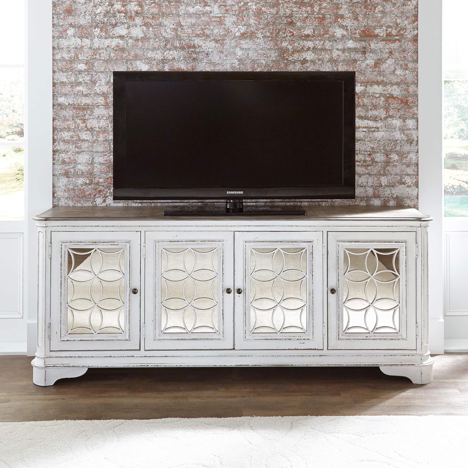Liberty Furniture INDUSTRIES Magnolia Manor, 84" TV Console, Antique White