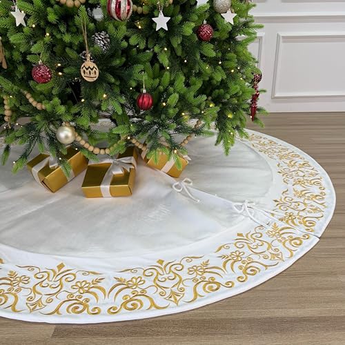 Burgundy Victorian Velvet Christmas Tree Skirt with Gold Damask Embroidery Q6345