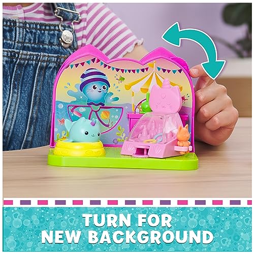 Gabby's Dollhouse Travel Themed Figure Set with Gabby Doll, 5 Cat Toys & Accessories C7473