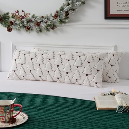 UGASA Star Christmas Decorative Pillow Covers 18x18 Inch Set of 2 Dark Green Q9265