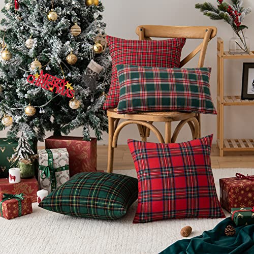 Pack of 2 Christmas Plaid Throw Pillow Covers Green 20x20 Inches U98072