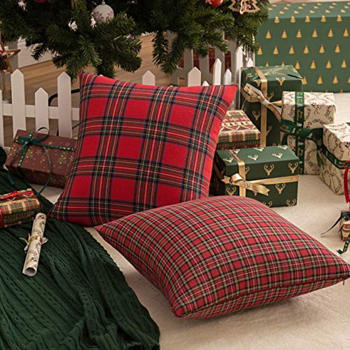 Pack of 2 Christmas Plaid Throw Pillow Covers Green 20x20 Inches U98072