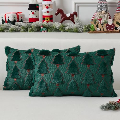 UGASA Star Christmas Decorative Pillow Covers 18x18 Inch Set of 2 Dark Green Q9265