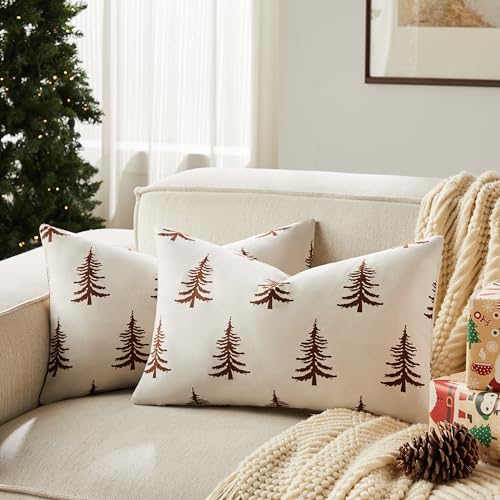 Christmas Pillow Covers Set of 2, 18x18 Inch, Green Winter Tree Print Z3499