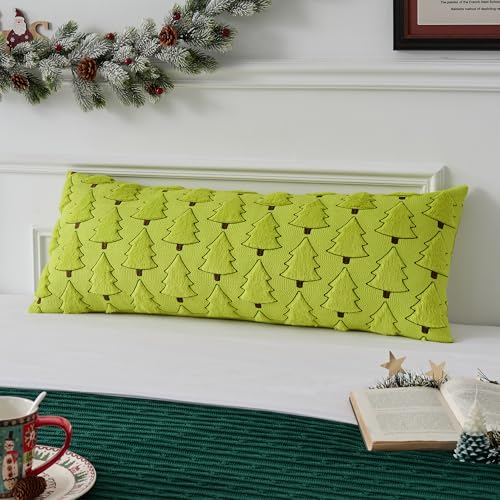 UGASA Star Christmas Decorative Pillow Covers 18x18 Inch Set of 2 Dark Green Q9265