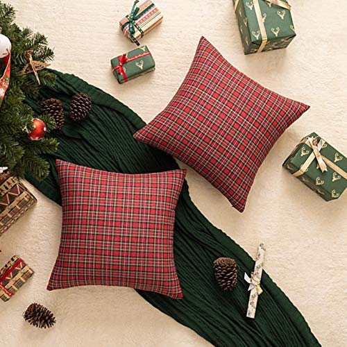 Pack of 2 Christmas Plaid Throw Pillow Covers Green 20x20 Inches U98072