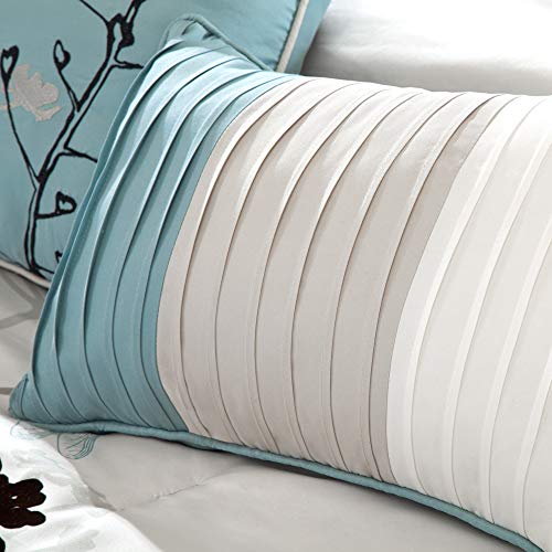 Madison Park Quincy Comforter King 7 Piece Bedding Set with Bed Skirt & Pillows B52409