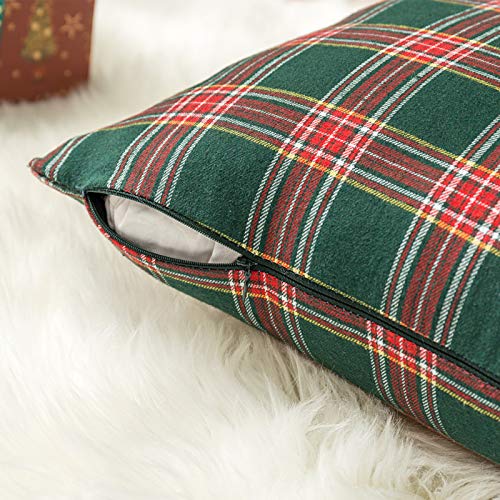 Pack of 2 Christmas Plaid Throw Pillow Covers Green 20x20 Inches U98072