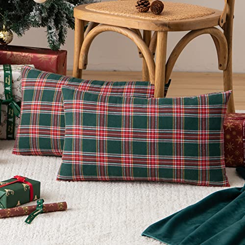 Pack of 2 Christmas Plaid Throw Pillow Covers Green 20x20 Inches U98072