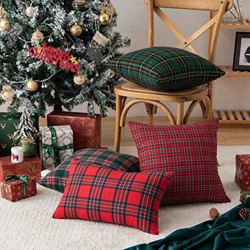 Pack of 2 Christmas Plaid Throw Pillow Covers Green 20x20 Inches U98072
