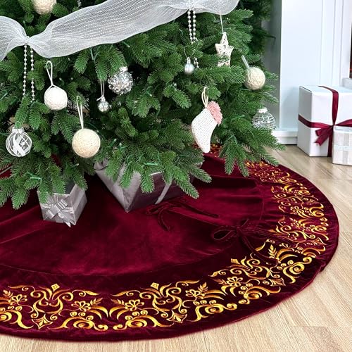Burgundy Victorian Velvet Christmas Tree Skirt with Gold Damask Embroidery Q6345