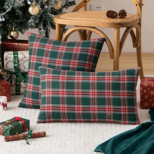 Pack of 2 Christmas Plaid Throw Pillow Covers Green 20x20 Inches U98072