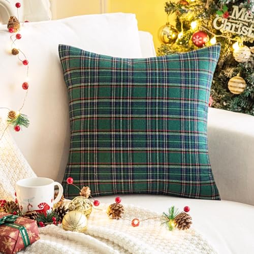 Pack of 2 Christmas Plaid Throw Pillow Covers Green 20x20 Inches U98072