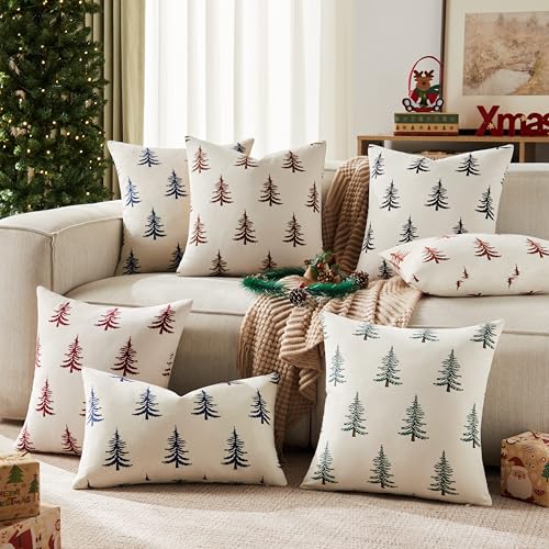 Christmas Pillow Covers Set of 2, 18x18 Inch, Green Winter Tree Print Z3499