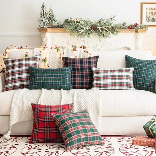 Pack of 2 Christmas Plaid Throw Pillow Covers Green 20x20 Inches U98072